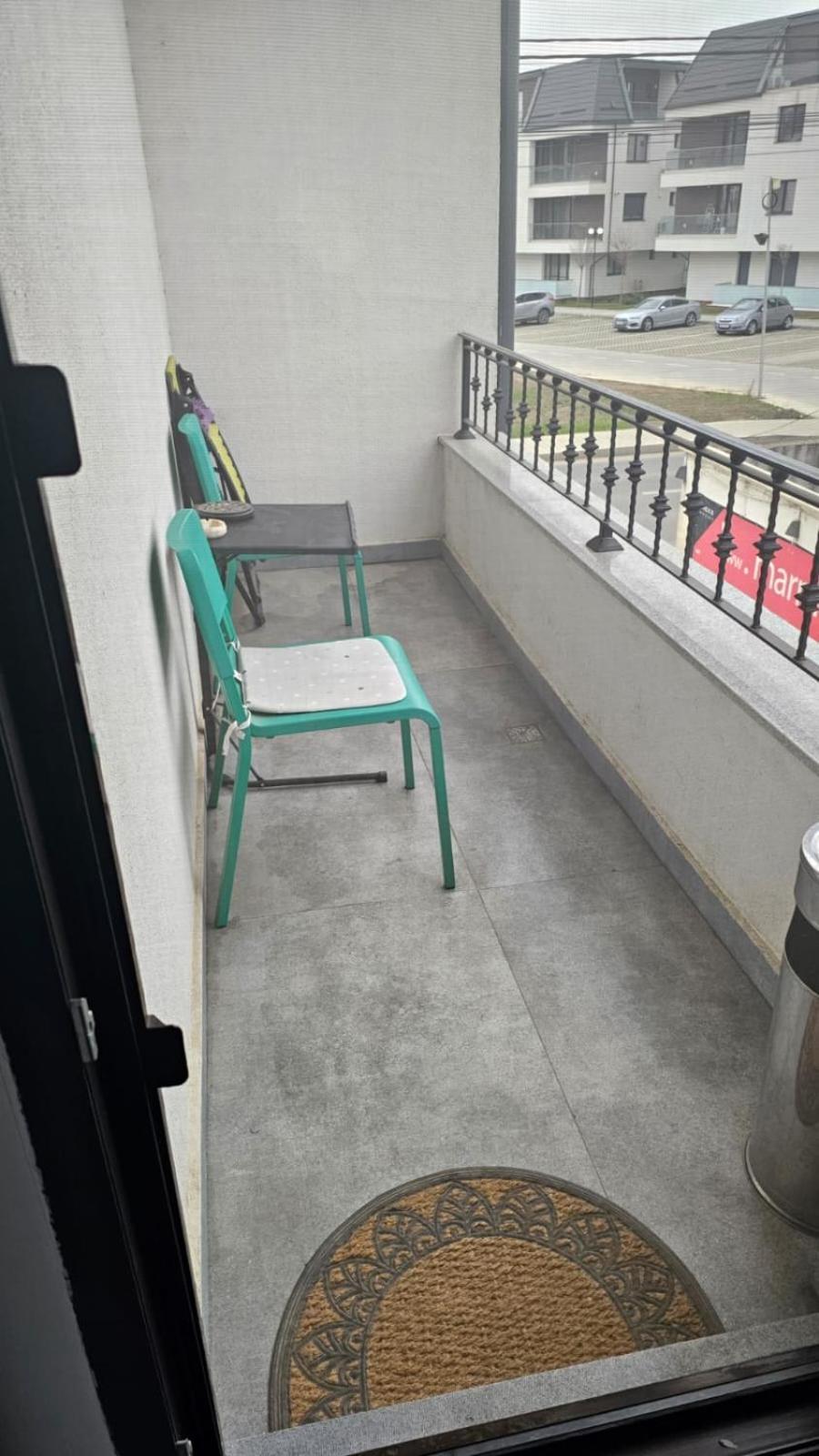 Doxa Airport Otopeni Luaran gambar